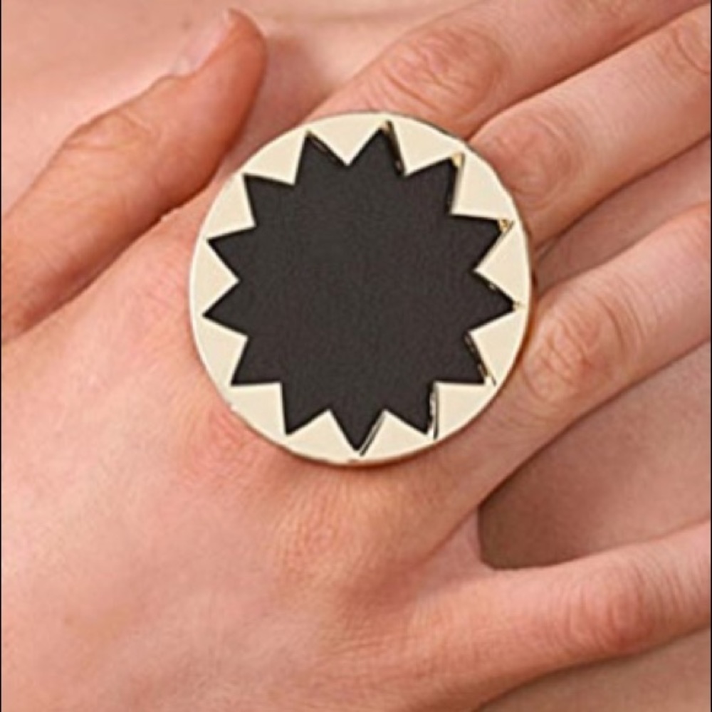 House of Harlow 1960 Sunburst Cocktail Ring